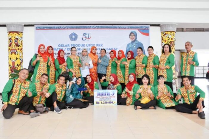 PKK Ketapang Juara III & Harapan I Di Bengkayang