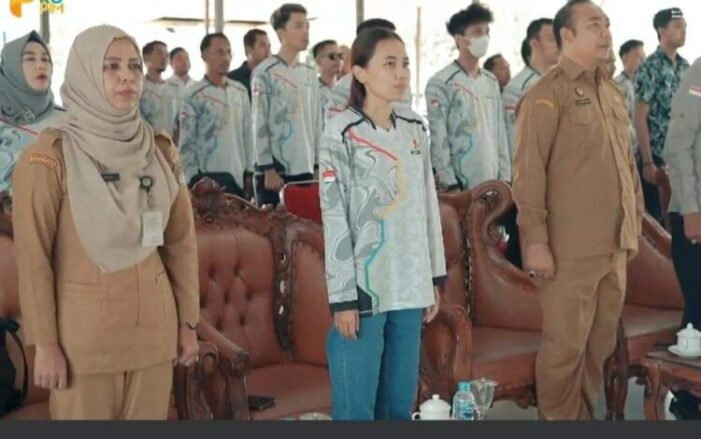 Sekda Hadiri Pelepasan Kontingen KORMI Ketapang Fornas ke – VII Jawa Barat