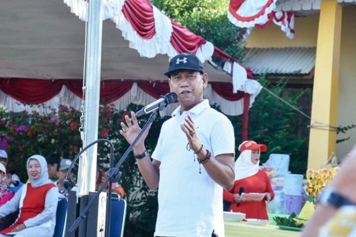 Wabup Melepas Jalan Santai HUT RI KE-78