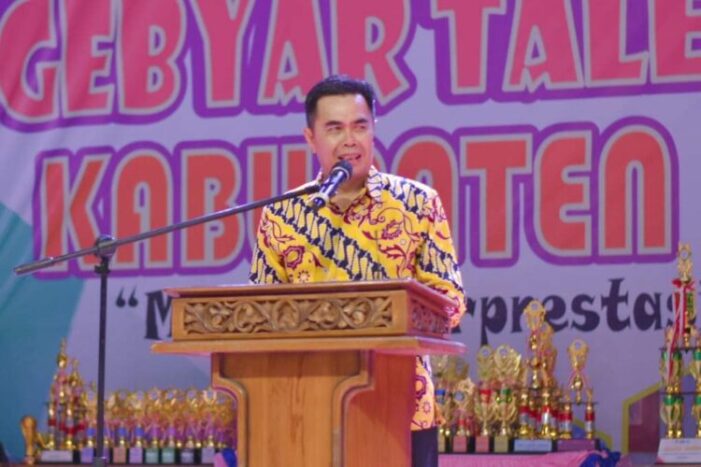 Asisten Setda Ketapang Tutup Gebyar Talenta Pendidikan
