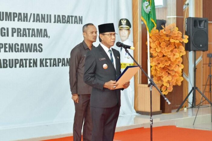 80 Pejabat Pemkab Ketapang Dilantik Wakil Bupati Ketapang