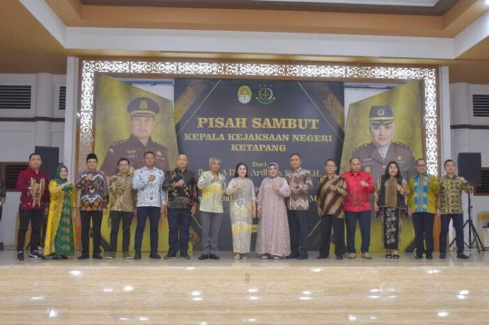 Bupati Hadiri Pisah Sambut Kejari Ketapang