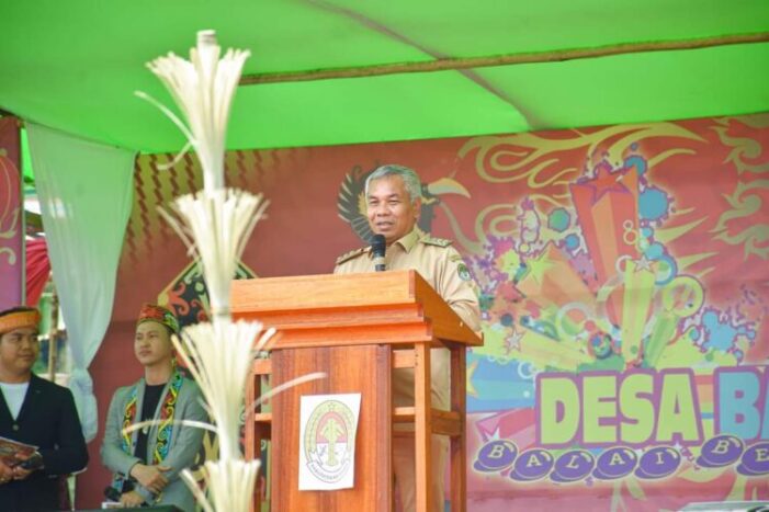 Bupati Buka Festival Seni Budaya Balai Pinang