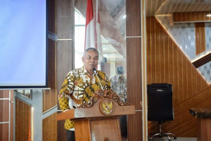 Pemkab Ketapang Gandeng Perusahan Benahi Jalan