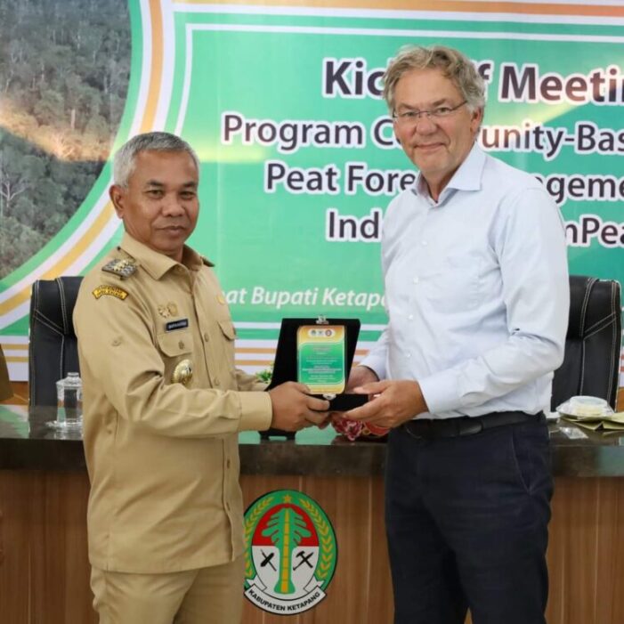 Bupati Buka Kegiatan Kick-Off Meeting Program Compeat