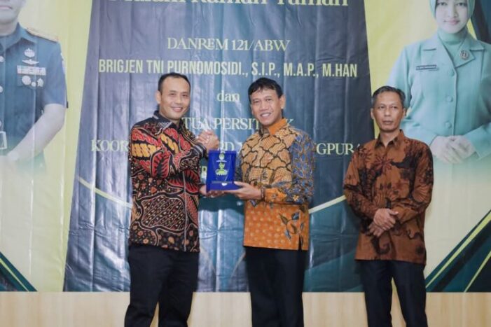 Wakil Bupati Hadiri Malam Ramah Tamah Danrem 121/ABW