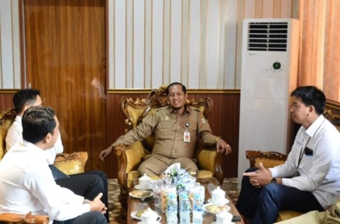 Pj Sekda Menerima Audensi PLN Ketapang