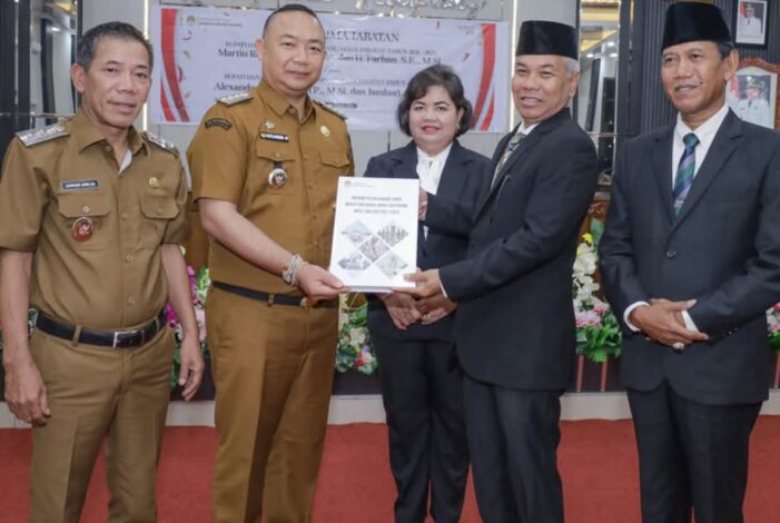 Serah Terima Jabatan Kepala Daerah Kabupaten Ketapang 