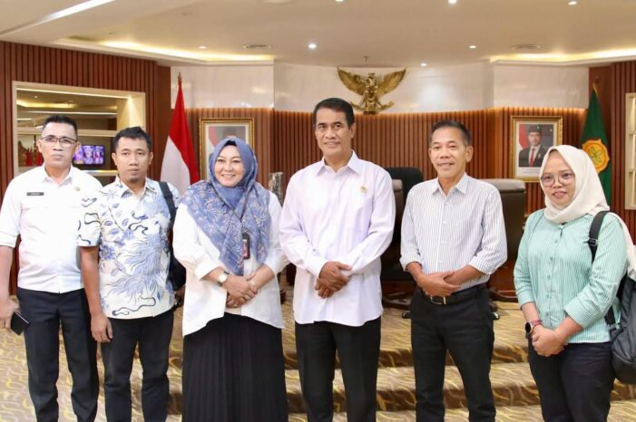 Dukung Program Ketahanan Pangan, Wabup Ketapang Audiensi Dengan Menteri Pertanian