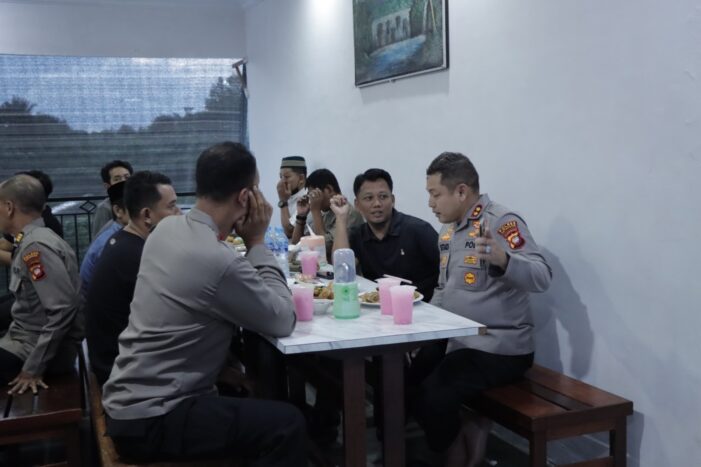Kapolres Berbuka Puasa Bersama Aliansi Jurnalis Ketapang