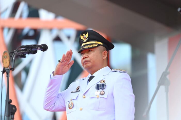 Upacara HUT RI ke 80, Bupati Ketapang Inspektur Upacara