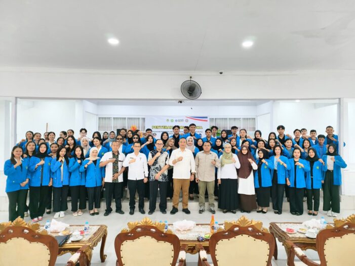 Bupati Ketapang Sambut Mahasiswa PLP II Universitas PGRI Pontianak