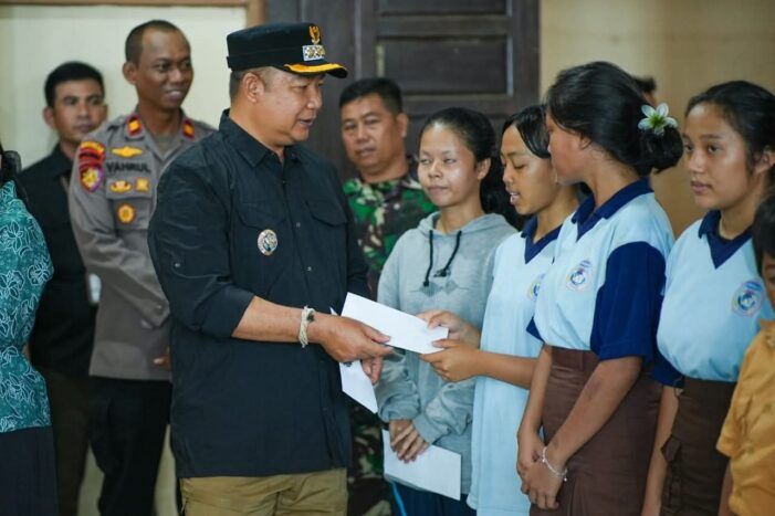Safari Natal Bupati Ketapang Mempererat Kebersamaan