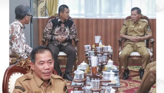 Wabup Terima BPK RI Kalbar dalam Entry Meeting Pemeriksaan Laporan Keuangan