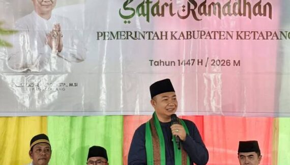 Safari Ramadan Bupati di Desa Penjawan Sandai