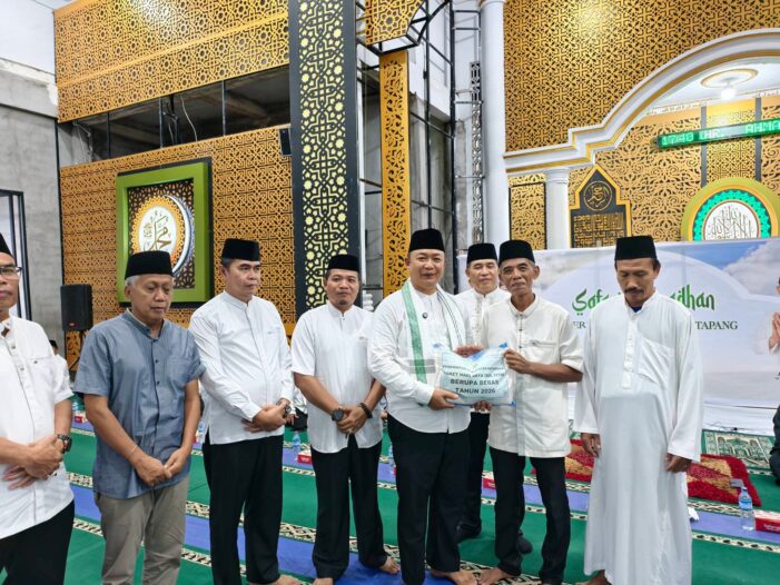 Safari Ramadan, Bupati Disambut Hangat Masyarakat