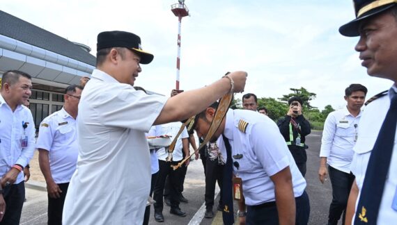 Bupati Resmikan Rute Penerbangan Baru Ketapang–Pangkalan Bun