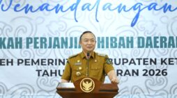 Bupati Ketapang Serahkan NPHD Tahun Anggaran 2026