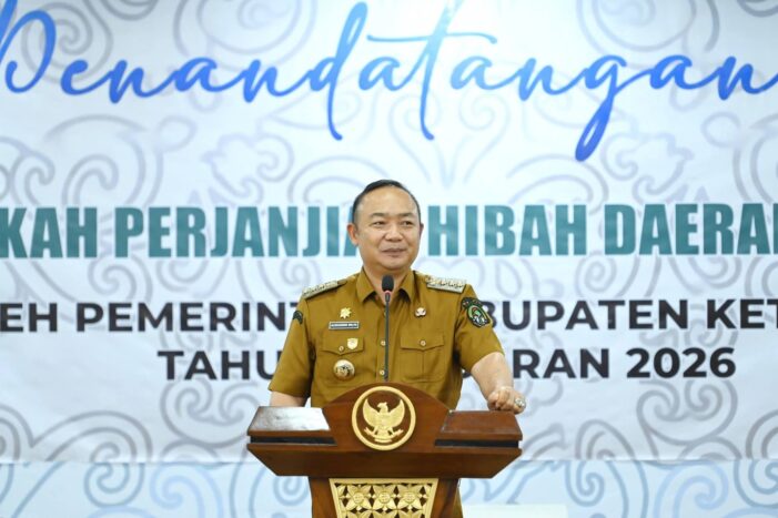 Bupati Ketapang Serahkan NPHD Tahun Anggaran 2026