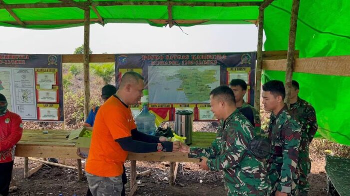 BPBD Ketapang Salurkan Extra Fooding untuk Pejuang Pemadam Karhutla Tindaklanjuti Arahan Bupati,