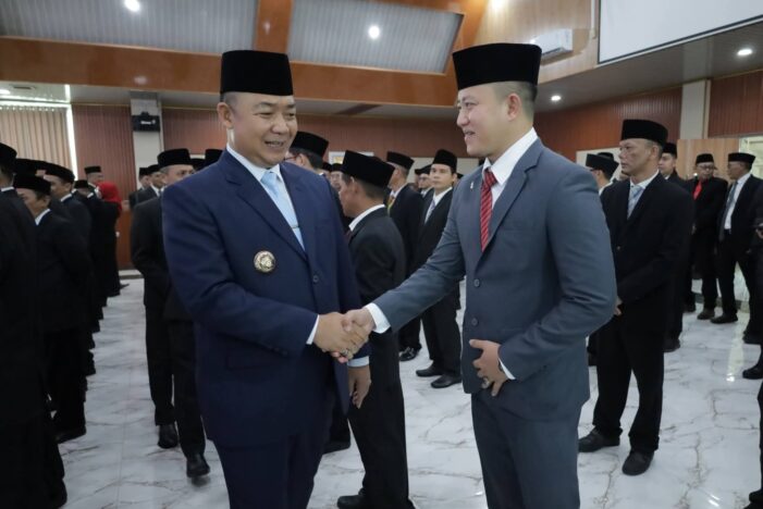 Bupati Lantik 115 Pejabat Pemerintah Kabupaten Ketapang